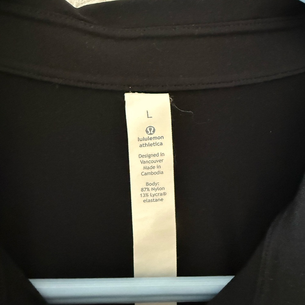 Lululemon Men’s Polo - Picture 2 of 3